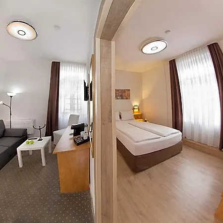 Hotel Gl 3*